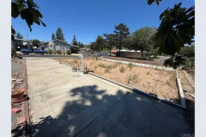 525 W El Norte Parkway, Escondido, CA 92026 - Photo 3