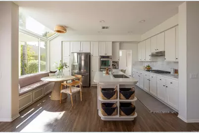 2819 Avenida Valera, Carlsbad, CA 92009 - Photo 5