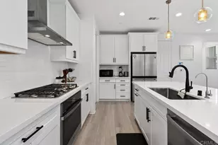 15008 Gallery Wy, Fontana, CA 92336 - Photo 13