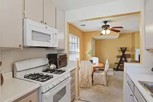 10365 Azuaga St, San Diego, CA 92129 - Photo 11