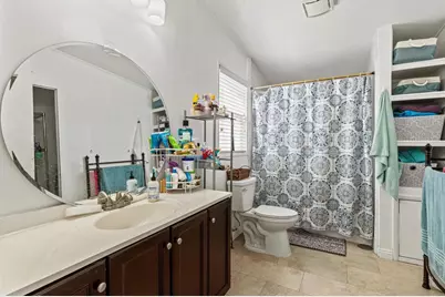 400 N Melrose Drive #23, Vista, CA 92083 - Photo 11