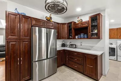 400 N Melrose Drive #23, Vista, CA 92083 - Photo 15