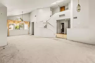 9220 Calle De Vista Oeste, San Diego, CA 92129 - Photo 3