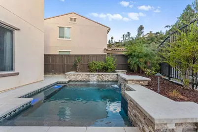 261 Flores Lane, Vista, CA 92083 - Photo 3