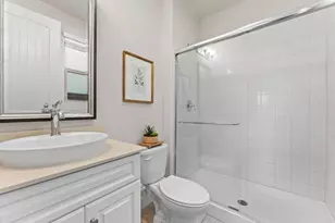 261 Flores Ln, Vista, CA 92083 - Photo 31