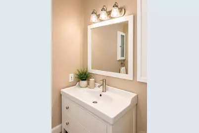 844 Raintree Place, Vista, CA 92084 - Photo 5