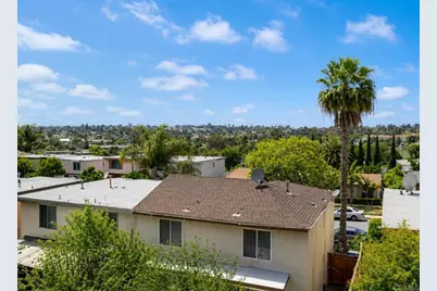 844 Raintree Place, Vista, CA 92084 - Photo 11
