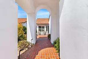 4564 Cordoba Way, Oceanside, CA 92056 - Photo 3