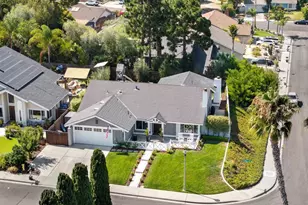 2929 Gaviota Cir, Carlsbad, CA 92009 - Photo 5