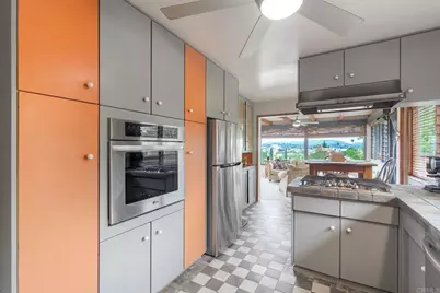 730 S Broadway, Escondido, CA 92025 - Photo 17