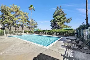 10915 Sabre Hill Dr, San Diego, CA 92128 - Photo 25