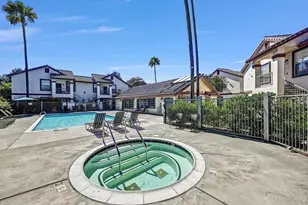 10915 Sabre Hill, San Diego, CA 92128 - Photo 25