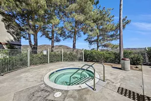 10915 Sabre Hill Dr, San Diego, CA 92128 - Photo 27
