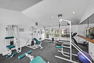 10915 Sabre Hill Dr, San Diego, CA 92128 - Photo 29