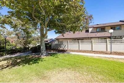 256 Parkside, Escondido, CA 92026 - Photo 25
