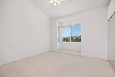 7304 Lantana, Carlsbad, CA 92011 - Photo 23