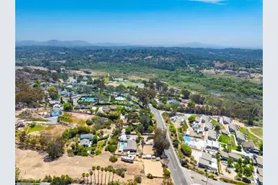 3681 Manchester Avenue, Encinitas, CA 92024 - Photo 13