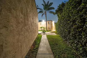 2136 Oceanside Blvd, Oceanside, CA 92054 - Photo 27