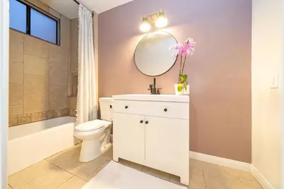 2136 Oceanside Boulevard, Oceanside, CA 92054 - Photo 17