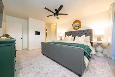 2136 Oceanside Boulevard, Oceanside, CA 92054 - Photo 15