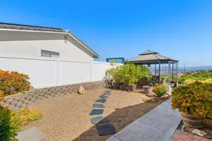 1482 Eagle Glen, Escondido, CA 92029 - Photo 23
