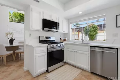 3444 Meadow View Drive, Oceanside, CA 92058 - Photo 15