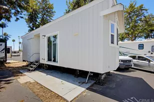 2750 W Acacia, Hemet, CA 92545 - Photo 19