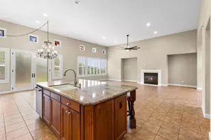 29472 Welk Highland Dr, Escondido, CA 92026 - Photo 13