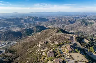 29472 Welk Highland Dr, Escondido, CA 92026 - Photo 45