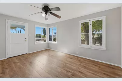 641 N Main Avenue, Fallbrook, CA 92028 - Photo 3