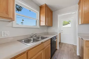 641 N Main Ave, Fallbrook, CA 92028 - Photo 7