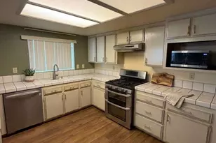 11852 Jamacha Rd, Apple Valley, CA 92308 - Photo 9