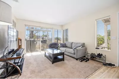 201 Diamond Way #222, Vista, CA 92083 - Photo 7