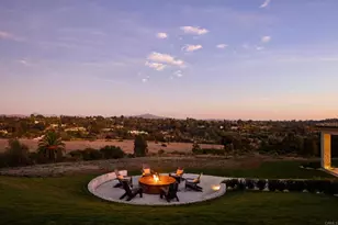 17845-47 Via De Fortuna, Rancho Santa Fe, CA 92067 - Photo 39