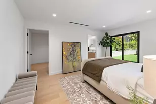 1553 Copa De Oro Dr, La Jolla, CA 92037 - Photo 33