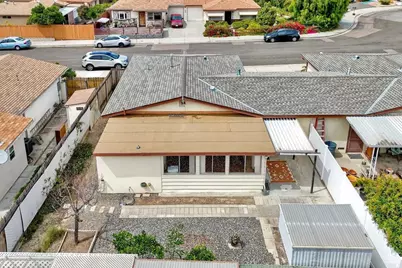 3607 Frenzel Circle, Oceanside, CA 92056 - Photo 3