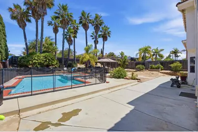 2077 Westwood Road, Vista, CA 92083 - Photo 27