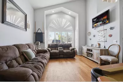 2077 Westwood Road, Vista, CA 92083 - Photo 9