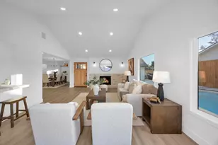 3221 Kempton Dr, Los Alamitos, CA 90720 - Photo 23