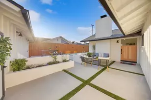 3221 Kempton Dr, Los Alamitos, CA 90720 - Photo 9