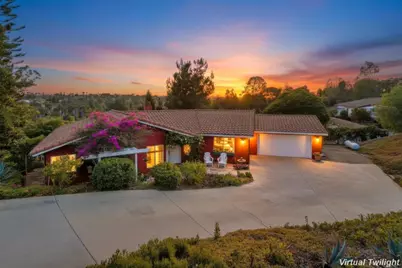 2202 Crest Hill Lane, Fallbrook, CA 92028 - Photo 3