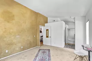 5536 Renaissance Ave, San Diego, CA 92122 - Photo 21