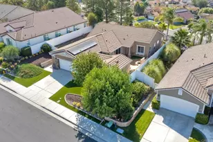 39620 Clos Du Val, Murrieta, CA 92563 - Photo 47