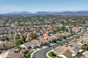 39620 Clos Du Val, Murrieta, CA 92563 - Photo 57