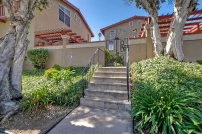 2569 Navarra Dr #C, Carlsbad, CA 92009 - Photo 3
