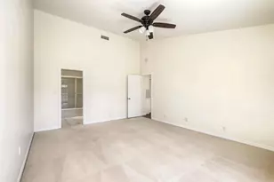 2569 Navarra Dr, Carlsbad, CA 92009 - Photo 23