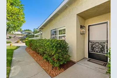 3873 Bay Leaf Way, Oceanside, CA 92057 - Photo 3