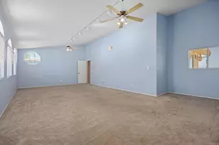 3730 Hillview Way, Oceanside, CA 92056 - Photo 35