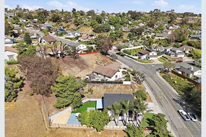 2640 Chestnut Avenue, Carlsbad, CA 92010 - Photo 41