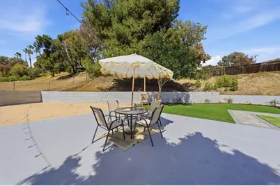2640 Chestnut Avenue, Carlsbad, CA 92010 - Photo 31